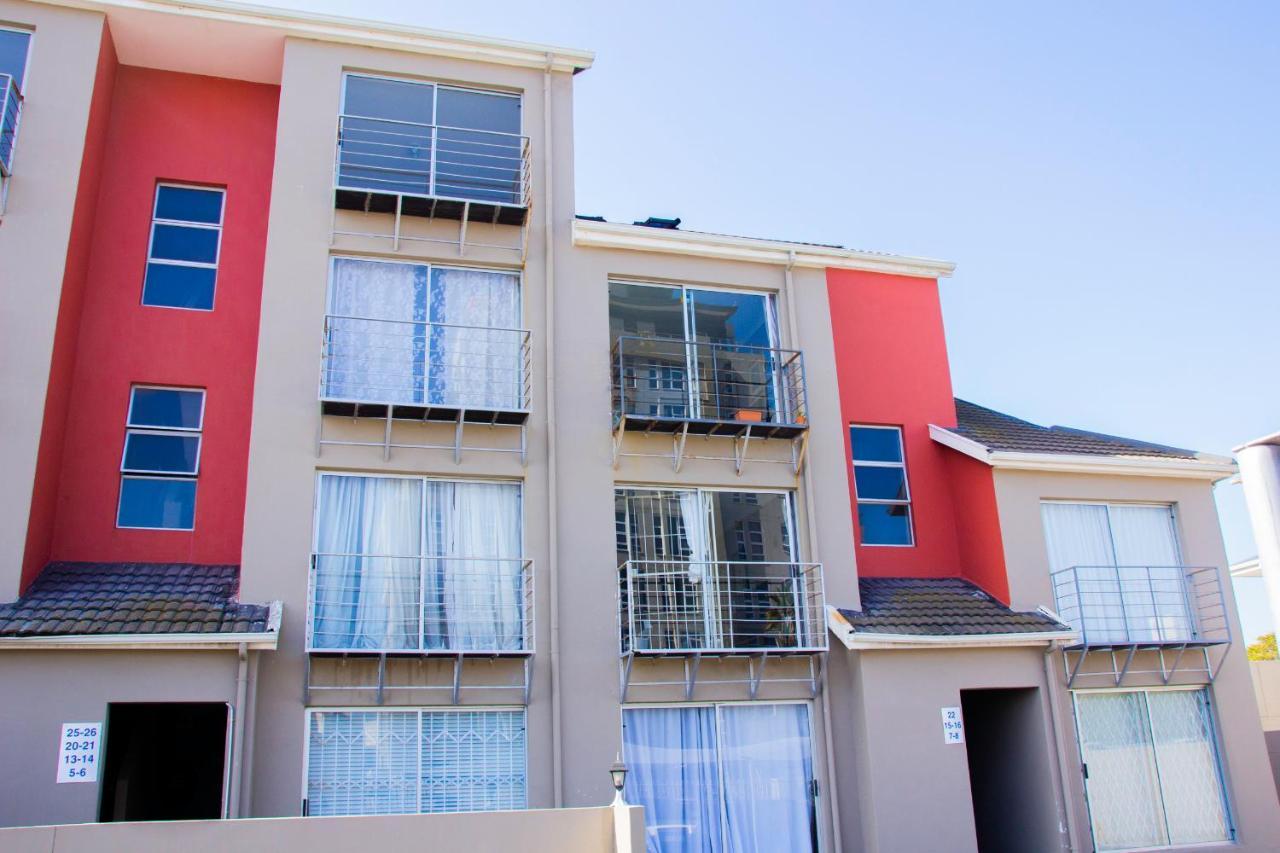 Caline Vip Apartments, Beach Close Bloubergstrand Kültér fotó