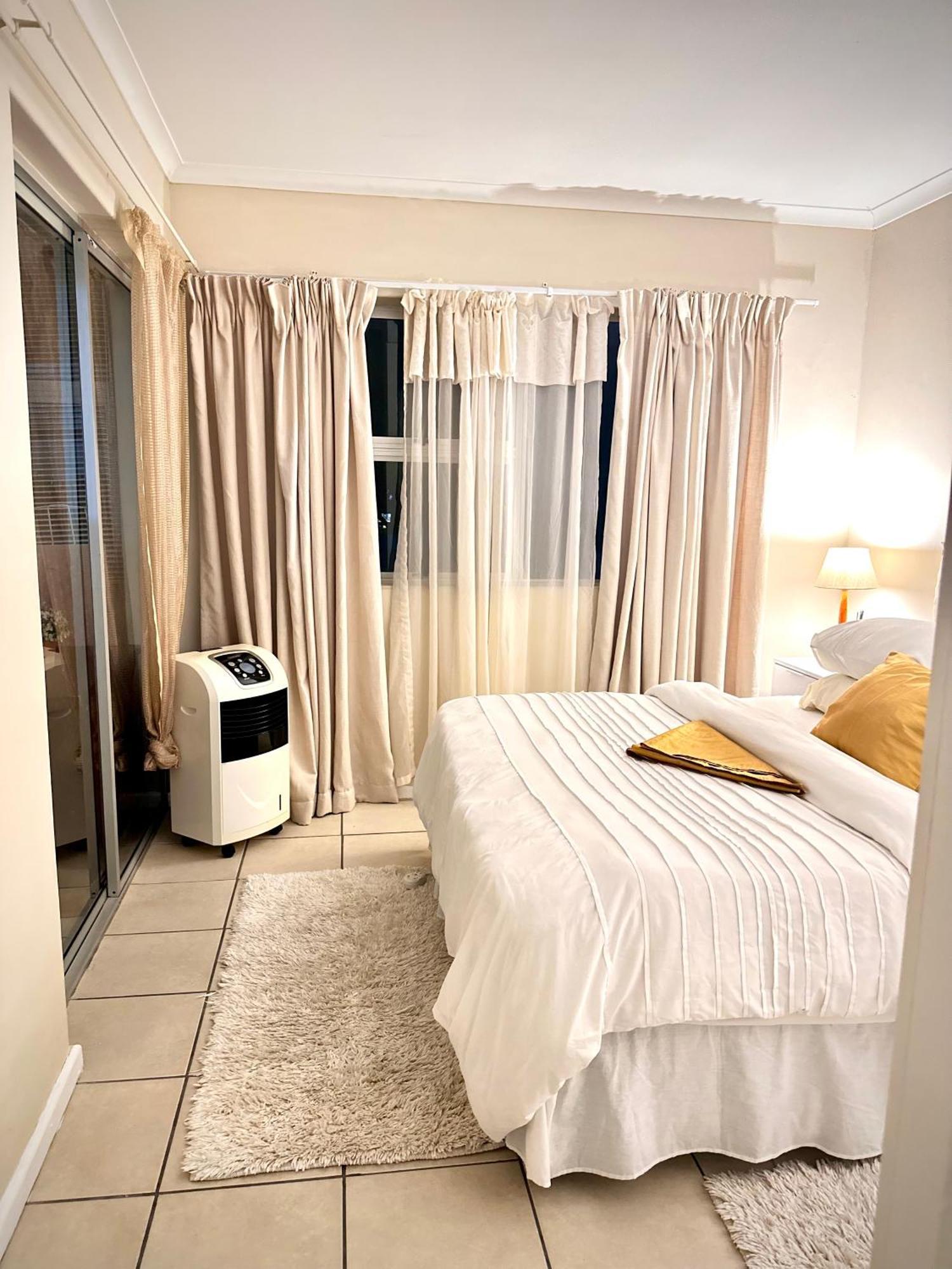 Caline Vip Apartments, Beach Close Bloubergstrand Kültér fotó