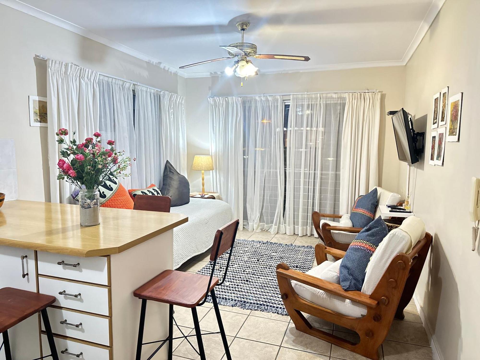 Caline Vip Apartments, Beach Close Bloubergstrand Szoba fotó